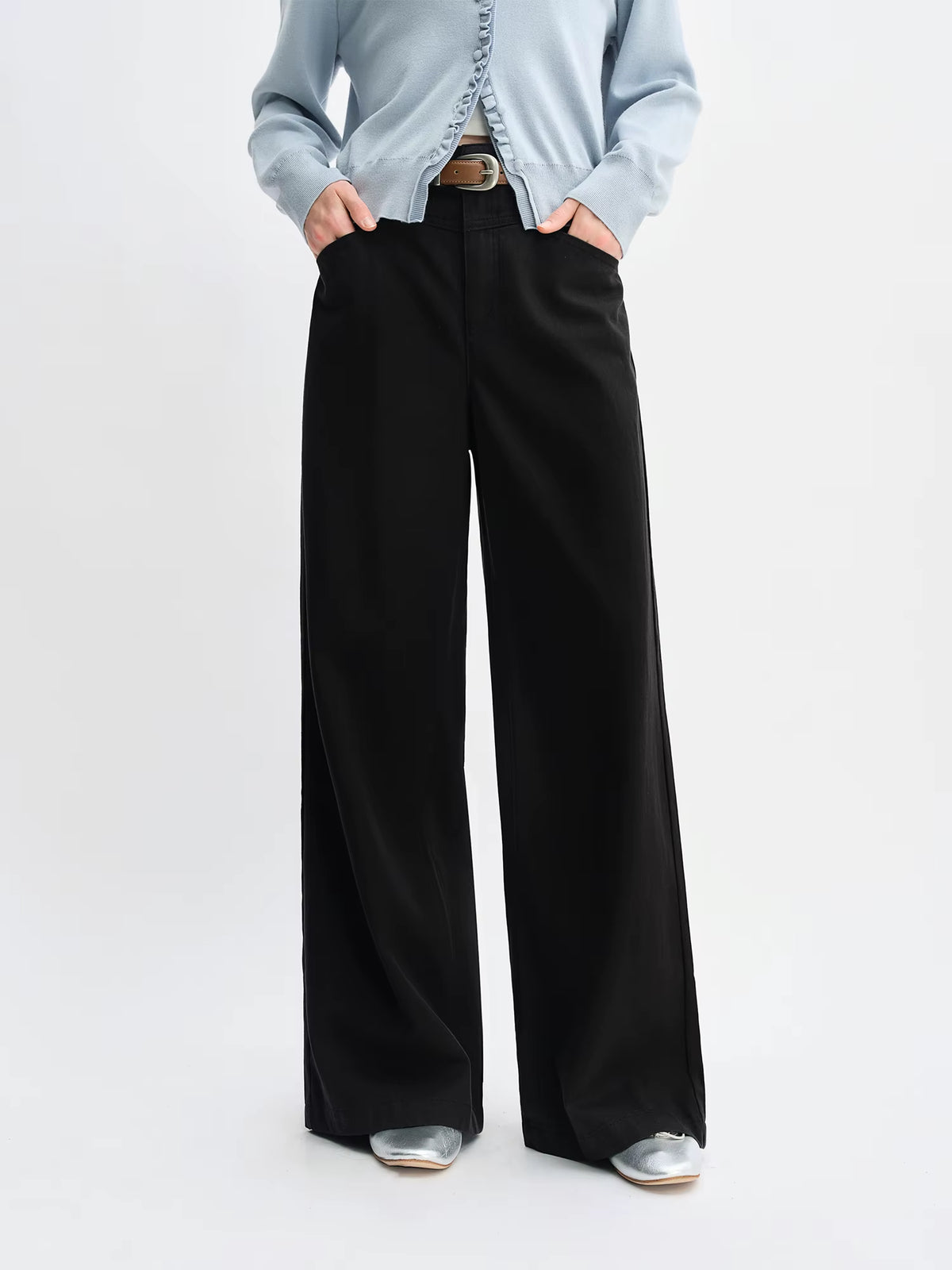 Wide Leg Denim מכנסי ג׳ינס בגזרה רחבה