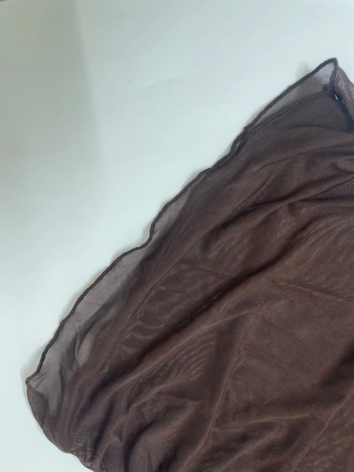 טופ כתף אחת מעוצב עם אלמנט כיווצים